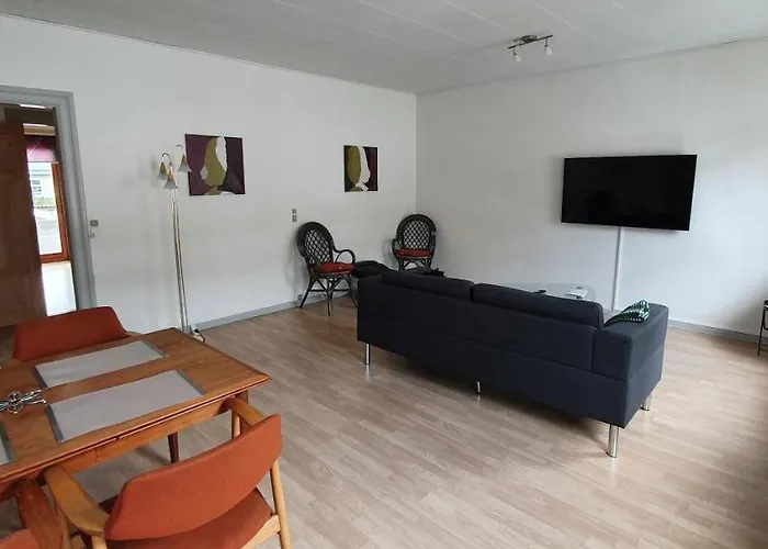 Det Gamle Radhus 4* גראסטן
